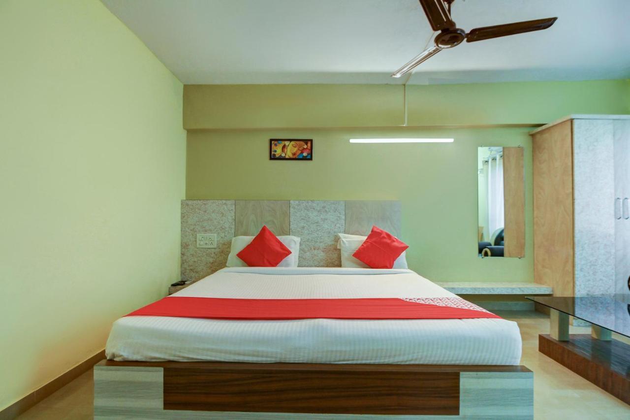 Capital O 17320 Vijaya Residency Manipal Bagian luar foto