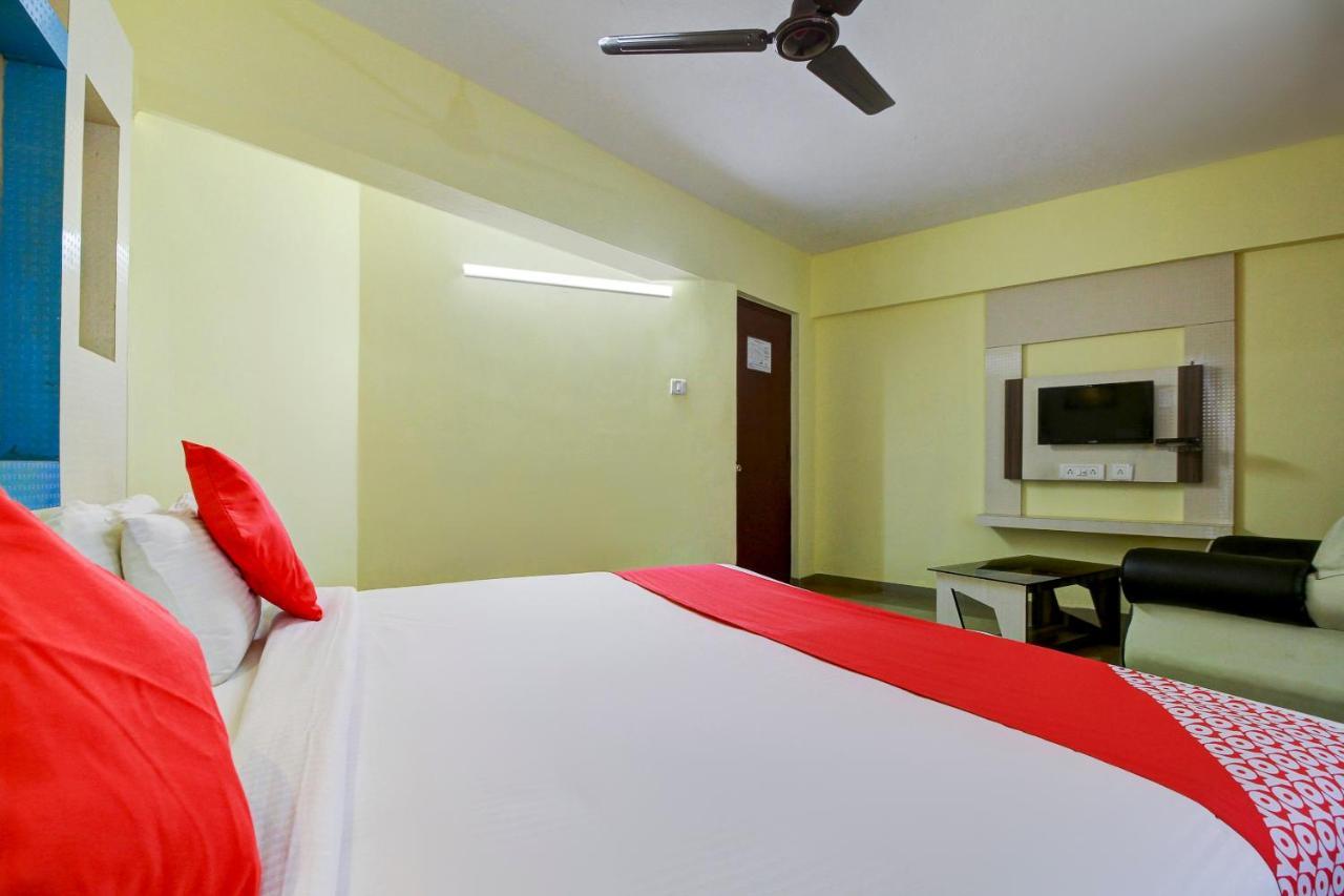 Capital O 17320 Vijaya Residency Manipal Bagian luar foto