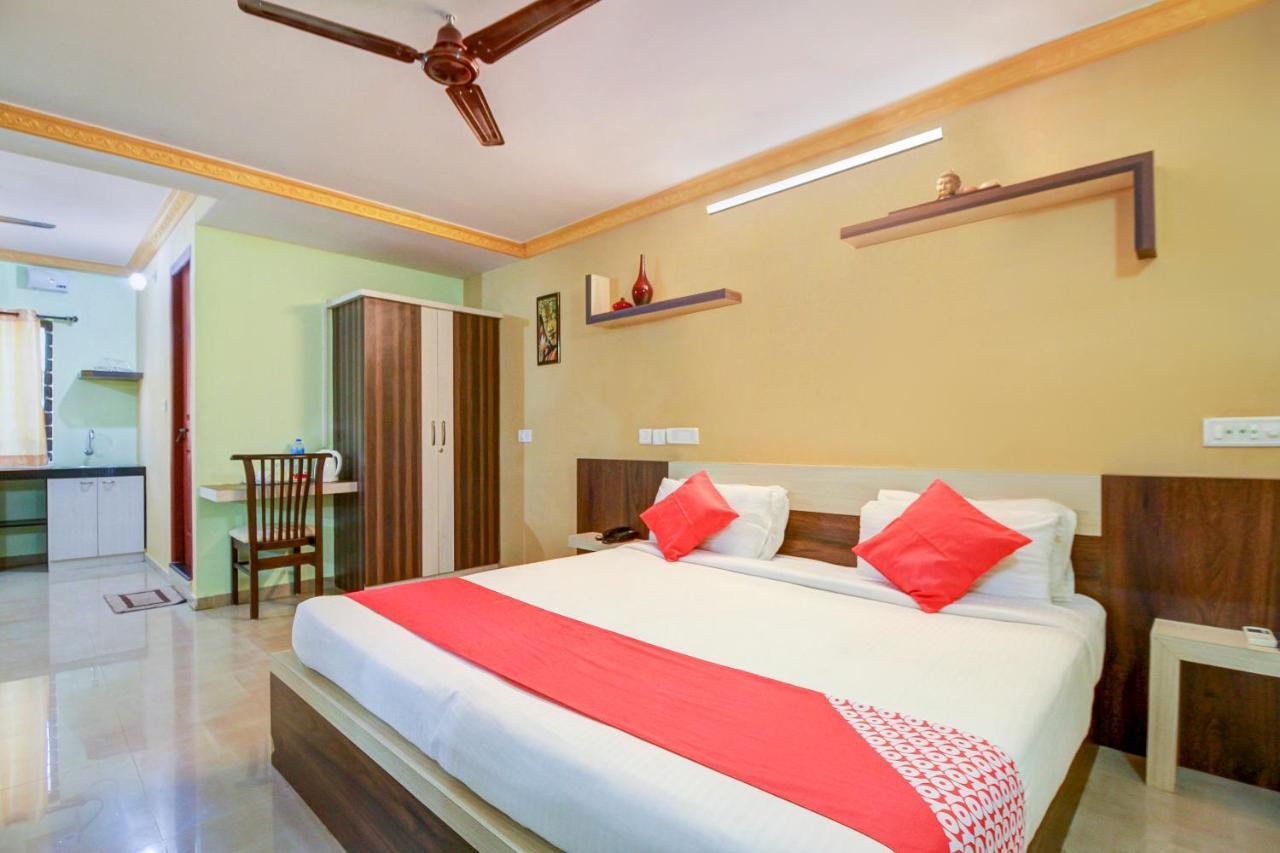 Capital O 17320 Vijaya Residency Manipal Bagian luar foto